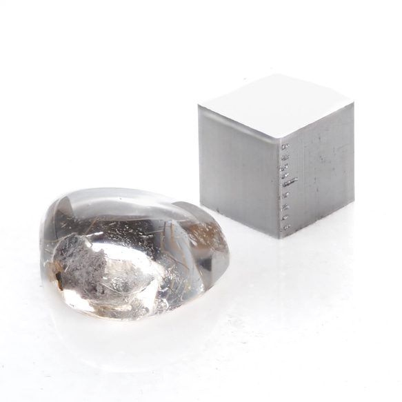 【魅惑のインクルージョン】ルチル入りホワイトガーデンクォーツ 15.6ct  T1203487489(9295円)