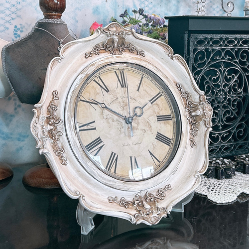 アンティークな部屋/ インテリア装飾 壁掛け時計②/ （アンティーク