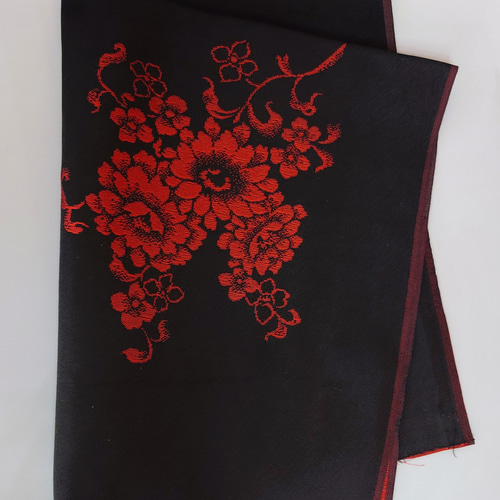 Antique ファッション アンティーク着物 正絹 真っ赤な赤縮緬