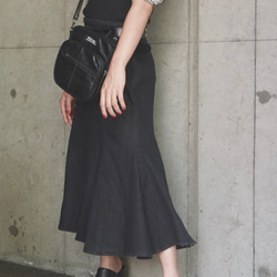 Black Denim Slit Mermaid Long Skirt ロングスカート ブラック 黒 カジュアル 4枚目の画像