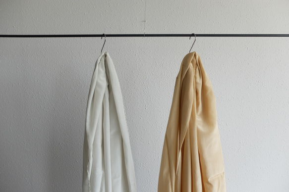 [新品] enrica 棉絲圍巾 / 胡桃木駝色 / 植物染料 第4張的照片