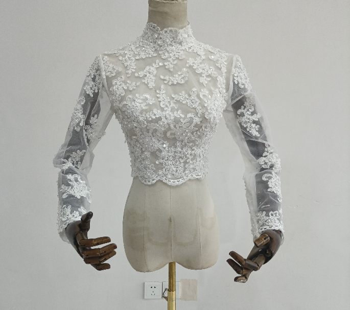 送料無料！高品質！ 花柄のモチーフ刺繍が美しく 長袖 ハイネック レースボレロ オーダーメイド可能 花嫁/披露宴