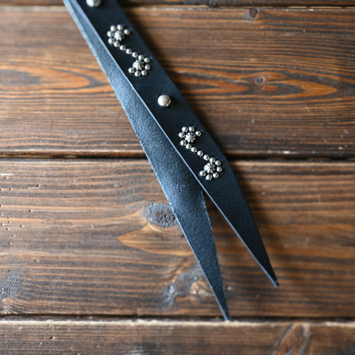 ヌメ革/レザースタッズ キーホルダー -S字-】 キーリング yc_ leather