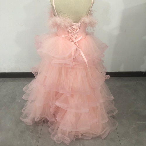 送料無料！可愛い 優しい薄ピンク カラードレス 柔らかく重ねた  