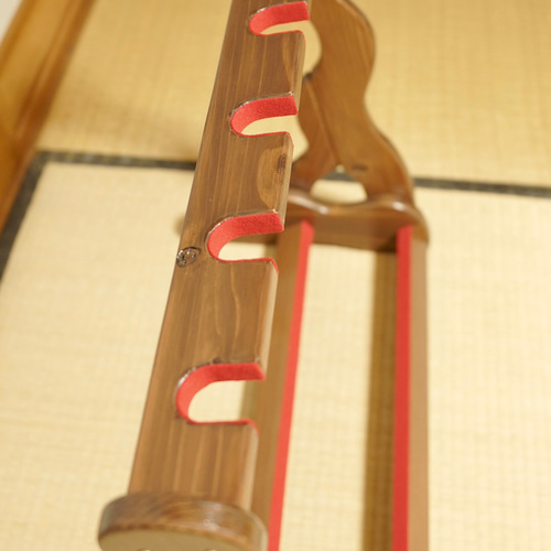 ♪手作り 沖縄三線ラック 折りたたみ収納 5丁掛け 三線スタンド