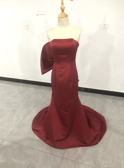 送料無料！上品！ワインレッド カラードレス ベアトップ  ふっくら柔らかなバックリボン 花嫁/披露宴 20,235円