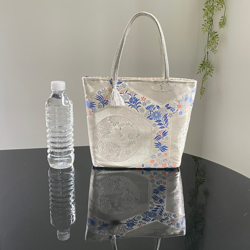 帯リメイクバッグ ブルーの花と菊文 トートバッグM サイズ 和装