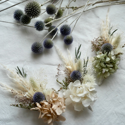 3色から選べる花束コサージュ。フォーマルスタイル・髪飾りに 5枚目の画像