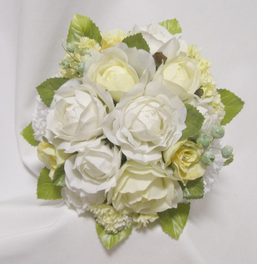 ブーケプルズのセット。幸せのおすそ分けのお花付き。高品質な造花使用。高品質なのに安い