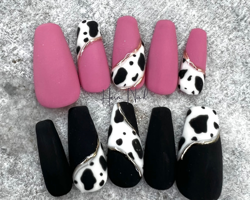 うねうねブラウン ネイルチップ ブラウンとベージュの大人秋ニュアンスネイル ネイルチップ