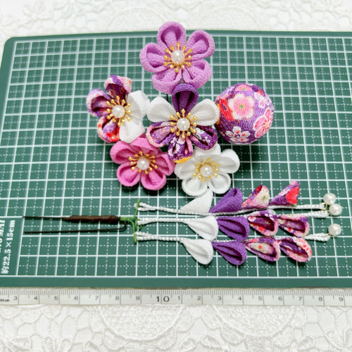 七五三 ヘア飾り 七五三髪飾り(紫×白) 成人式 前撮りに 3歳 7歳