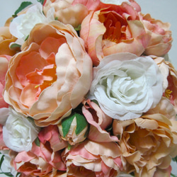 ピーチカラーのティアドロップブーケ♪ブートニア付き♪生花みたいに綺麗な造花です♪高品質なのに安い 17枚目の画像