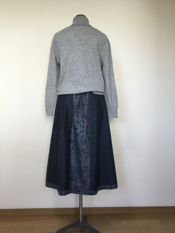 2種の大島紬のスカート      着物リメイク 7枚目の画像