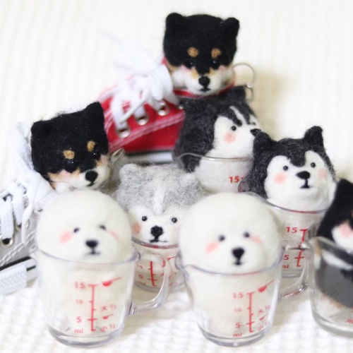 受注製作計量カップINわんちゃん 羊毛フェルト 羊毛フェルト ぱんだ