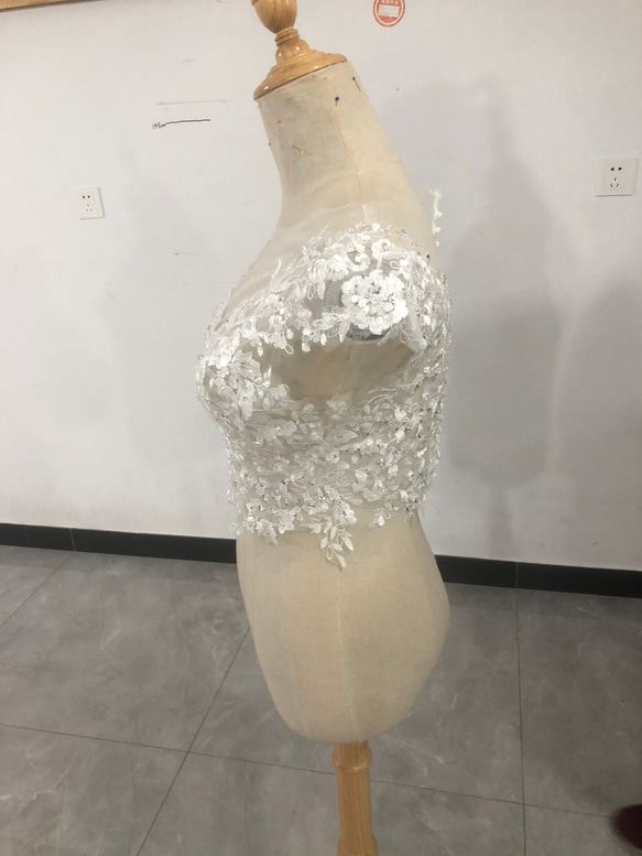 ウエディングドレス ボレロ トップスのみ 3D立体レース刺繍 フレンチ袖　ファスナー 花嫁 3枚目の画像