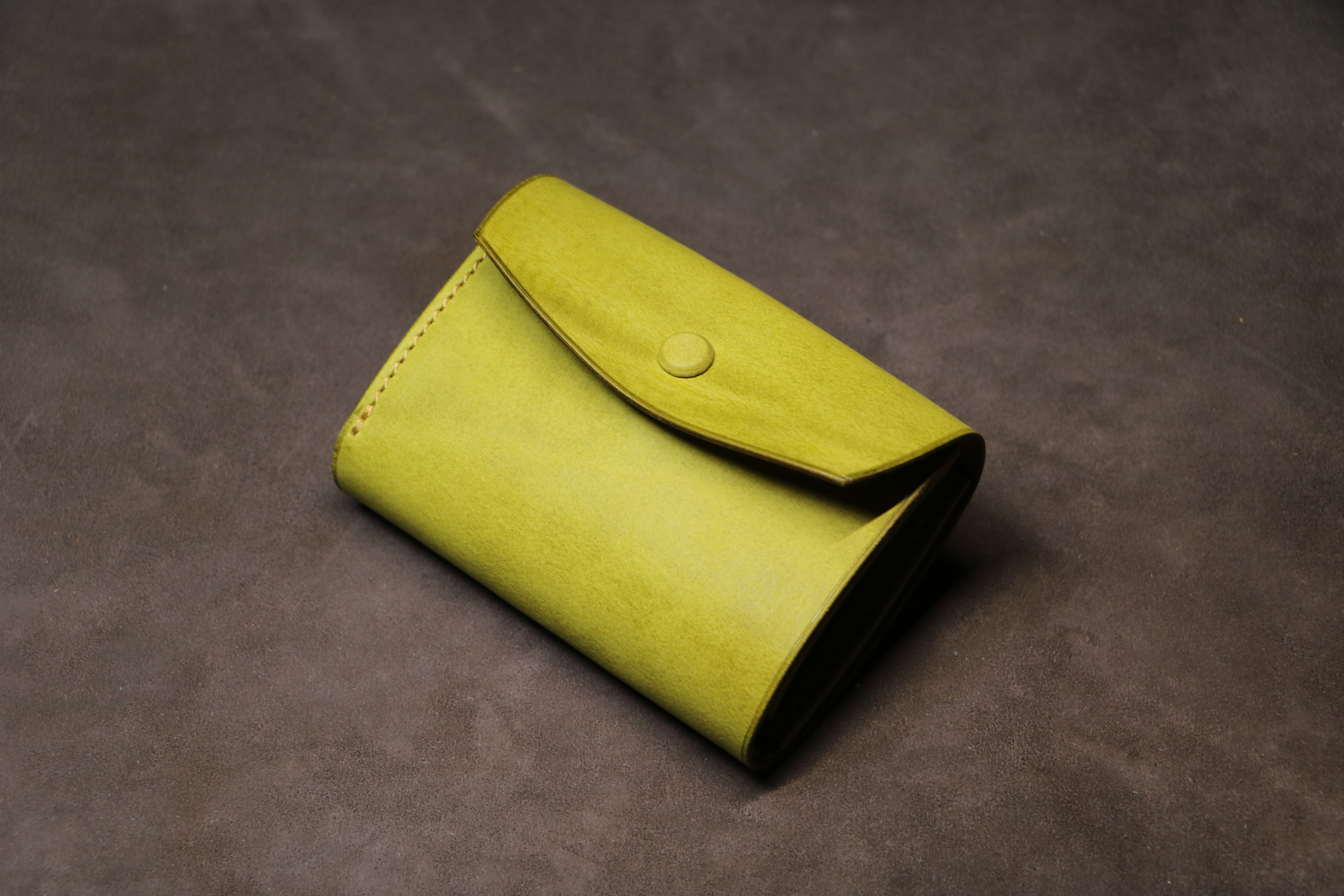 【コンパクトコインウォレット】国産オイル ライム EB-006