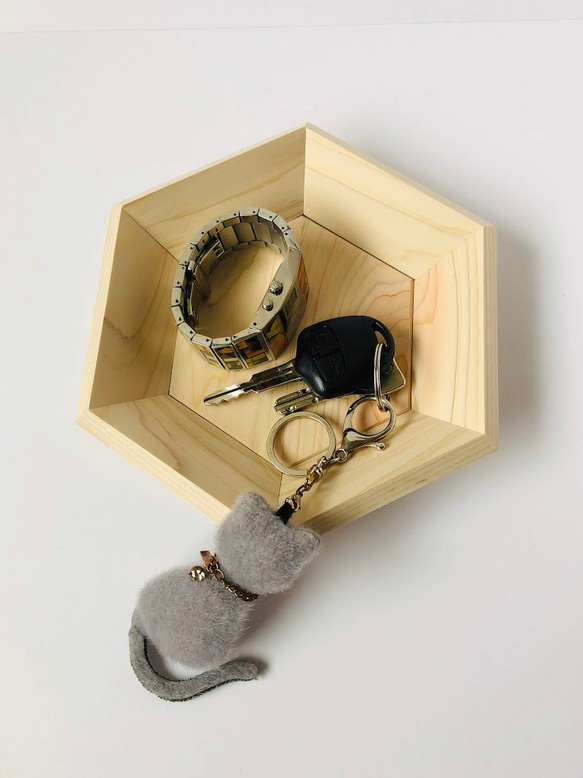 ピュター　トレイ　サインあり 背の低い方必見！【ANGEL R/エンジェルアール】バストビジュー