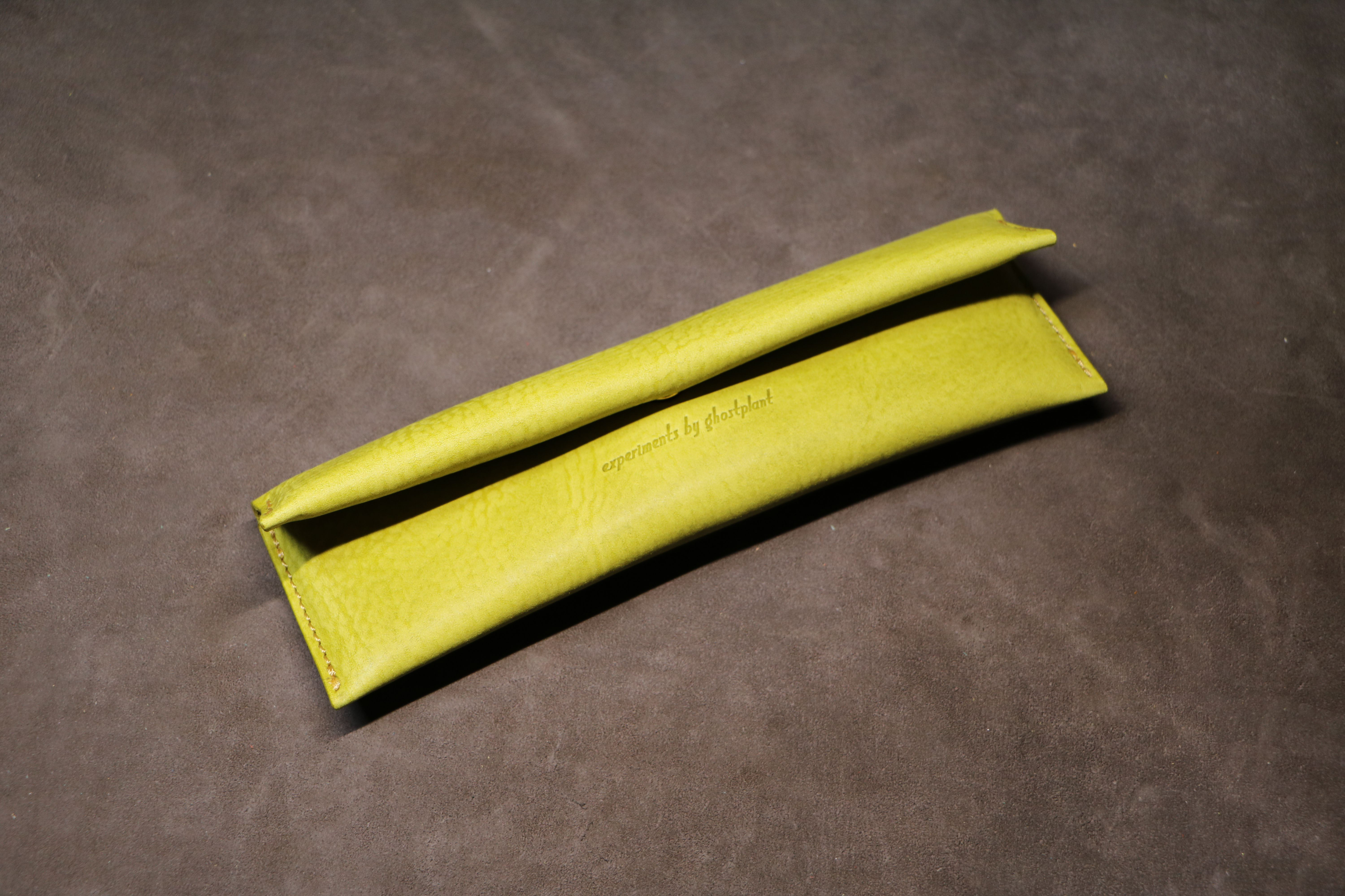 【片手で使えるペンケース】国産オイル ライム EG-009