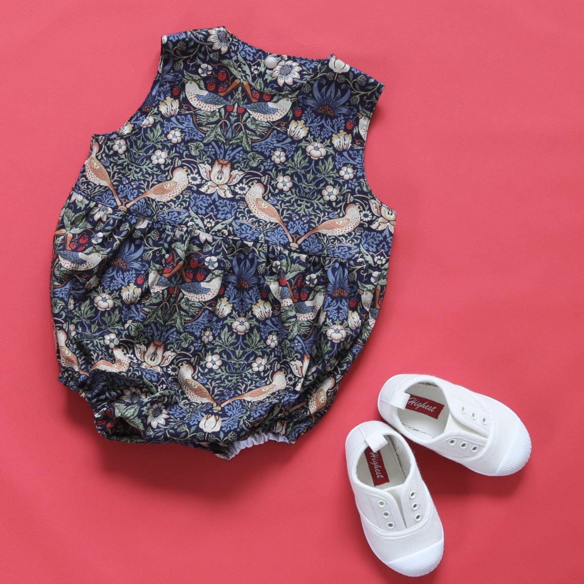 【2026年3月まで】Baby とっておきロンパース/ウィリアムモリス生地使用/80−90cm