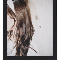 (全2色) Leather Touch Hairband ヘアクリップ ホワイト 白 ガーリー 3枚目の画像