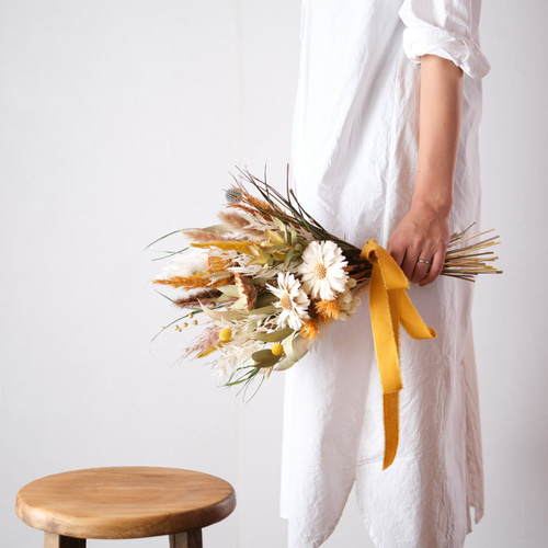 秋の明るいドライフラワーブーケ＊ウェディングブーケ＊前撮り＊秋