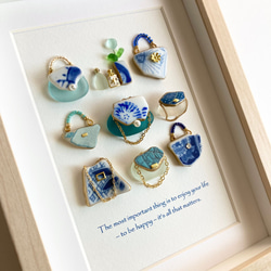 青いシーグラスのバッグ・シーグラスアート・すこし大きめの