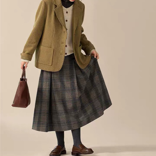 ウール混 スッキリAライン チェック柄スカート ポケット付き【春秋冬