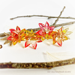 秋に溶け込む、透明紅葉のバレッタ 2枚目の画像
