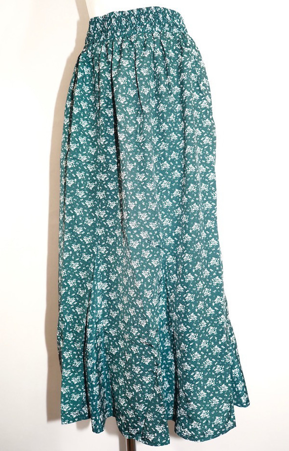 White Flower Long Flare Skirt (green) フレアスカート グリーン 緑 ストリート 5枚目の画像