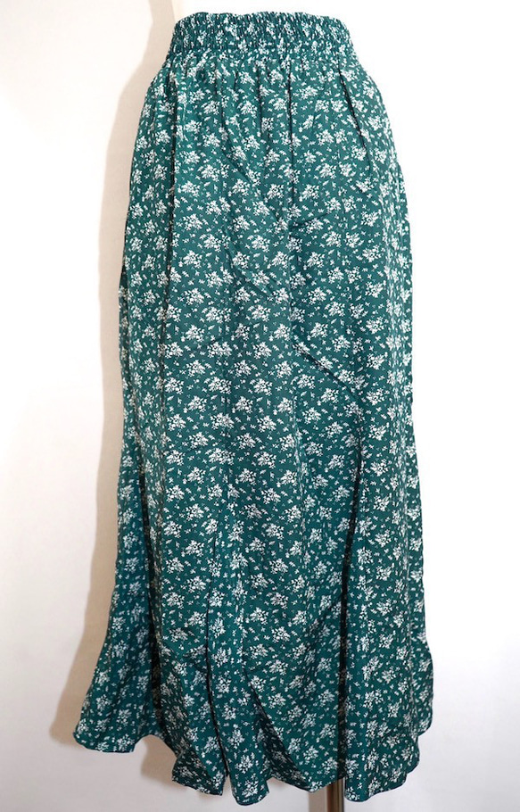 White Flower Long Flare Skirt (green) フレアスカート グリーン 緑 ストリート 8枚目の画像