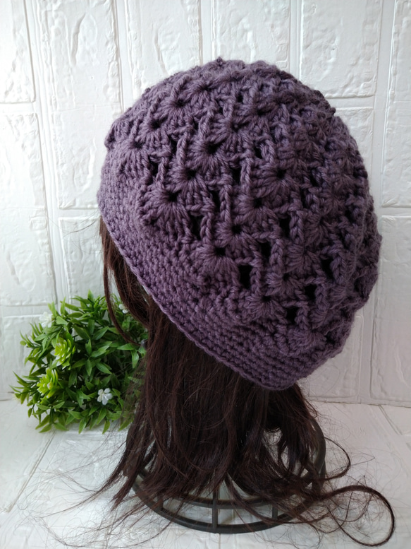 模様編みが可愛いベレー帽♪紫　パープル 4枚目の画像