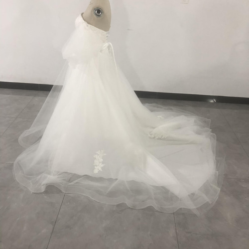 憧れのドレス オフホワイト ドレス ベアトップ 背中見せ シースルー袖  