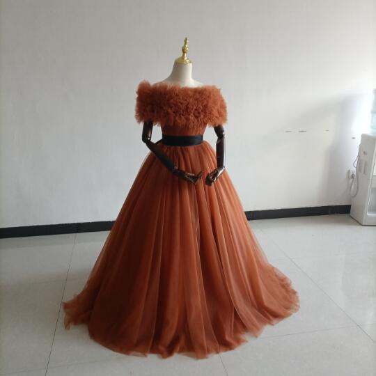 高品質！ パーティードレス テラコッタ色 トレーン ボリューミー取り外し可能オフショル 編み上げ 前撮り