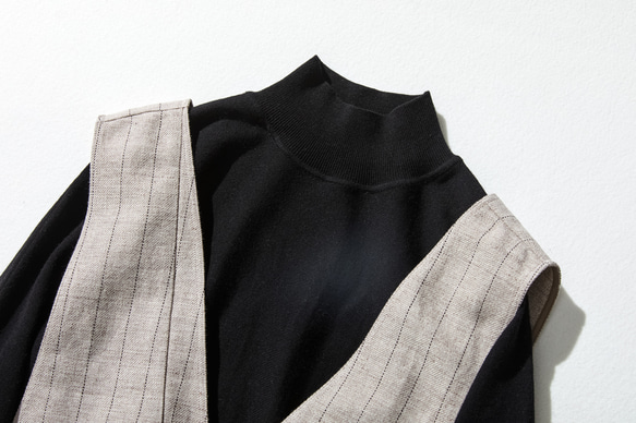 シルエットで魅せる、上質感のあるストライプジャンパースカート　コットンリネン 　230930-1 6枚目の画像