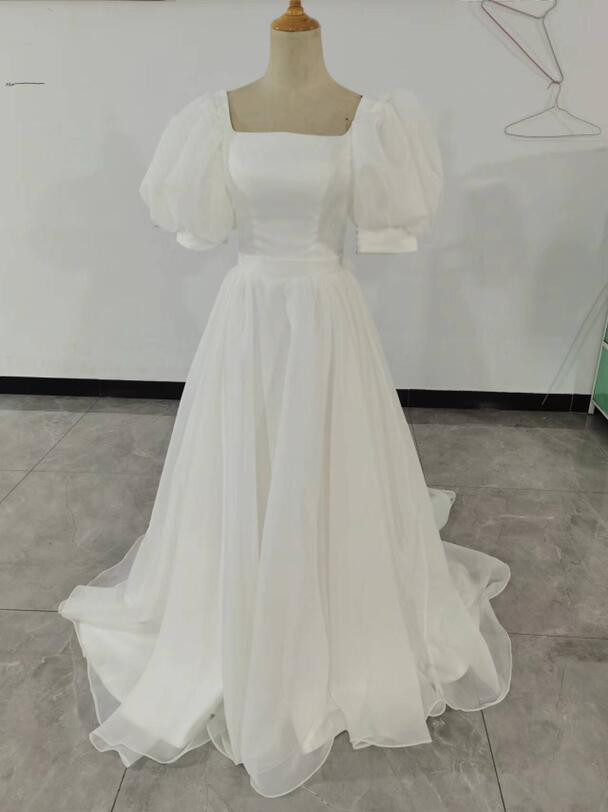 フランス風 ウエディングドレス オフホワイト パフスリーブ 編み上げ 揚州紗 リボン トレーン 結婚式/披露宴