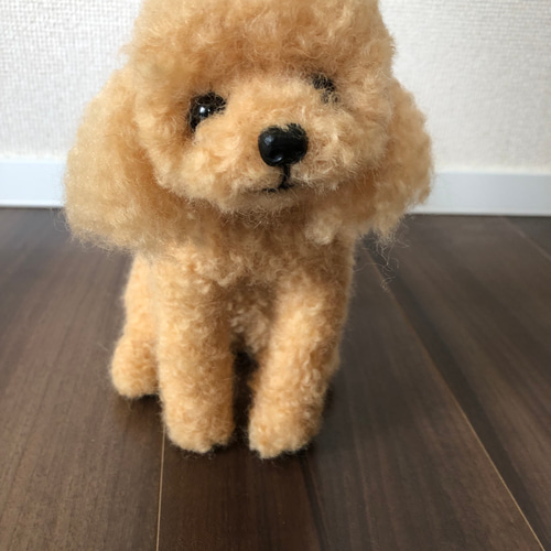 ゆか様　羊毛フェルト　おすわりトイプードル　レッド ゆか様 羊毛フェルト おすわりトイプードル レッド （トイ