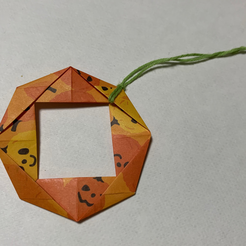 折り紙ハロウィン柄ミニリース その他雑貨 COCO 通販 16611136｜Creema