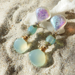 Sea Goddess Chalcedony Earrings 　 海の女神のカルセドニーピアス☆　シリコンポストピアス 9枚目の画像