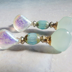 Sea Goddess Chalcedony Earrings 　 海の女神のカルセドニーピアス☆　シリコンポストピアス 4枚目の画像