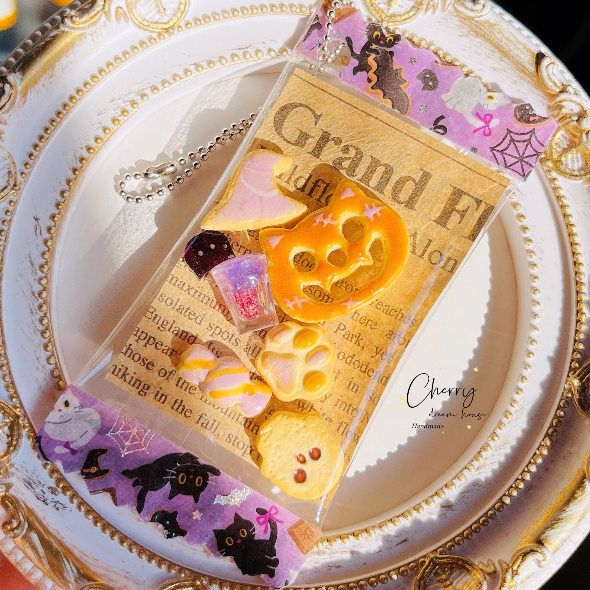 ⑨いちごねこ シャカシャカクッキー キーホルダー フェイクスイーツ- 