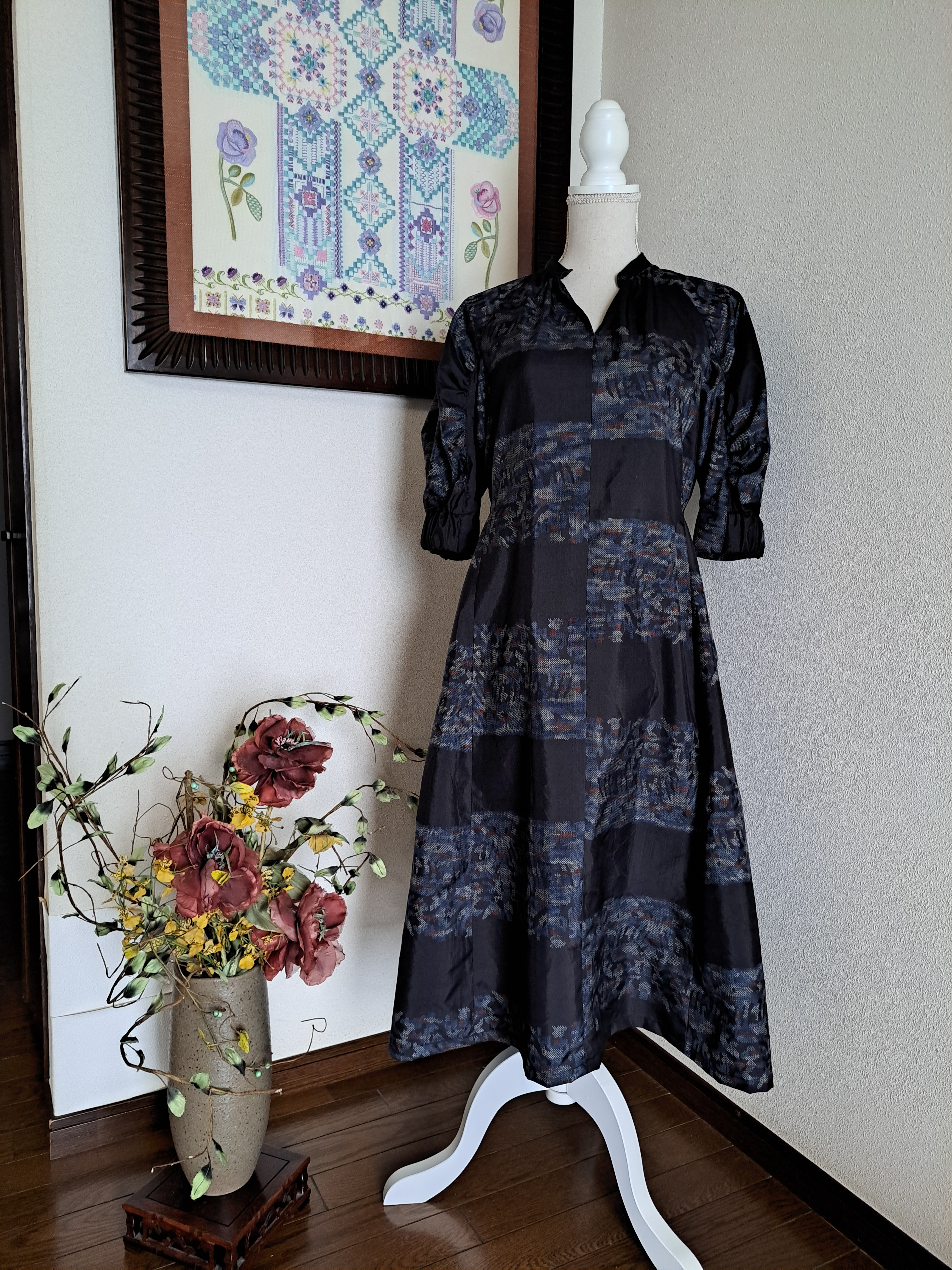 ★着物リメイク/大島紬/スタンドカラー/ノースリーブ/ワンピース/7マルキ★ ☆ 着物リメイク/大島紬/ノースリーブ/Vネックワンピース/未使用