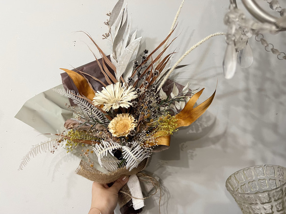 ドライフラワースワッグ(ホワイト×ブラウン) スワッグ ortensia
