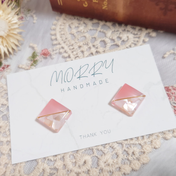 No.86✴︎アレルギー対応✴︎4つセット♡お花のビーズ1粒♡ピアス・イヤリング レジン アクセサリー ピアス イヤリング アレルギー対応 ローズ