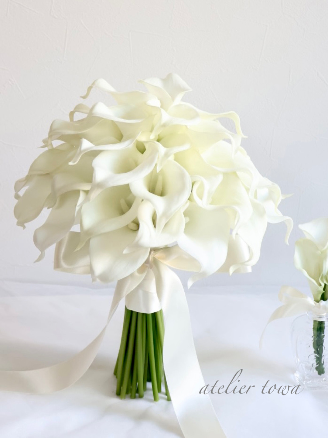 カラーラウンドブーケ　Lサイズ　ブートニアセット　ウェディングブーケ