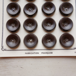 フランス製 ヴィンテージ プラスチックボタン ブラックブラウン 21mm (2個) 3枚目の画像