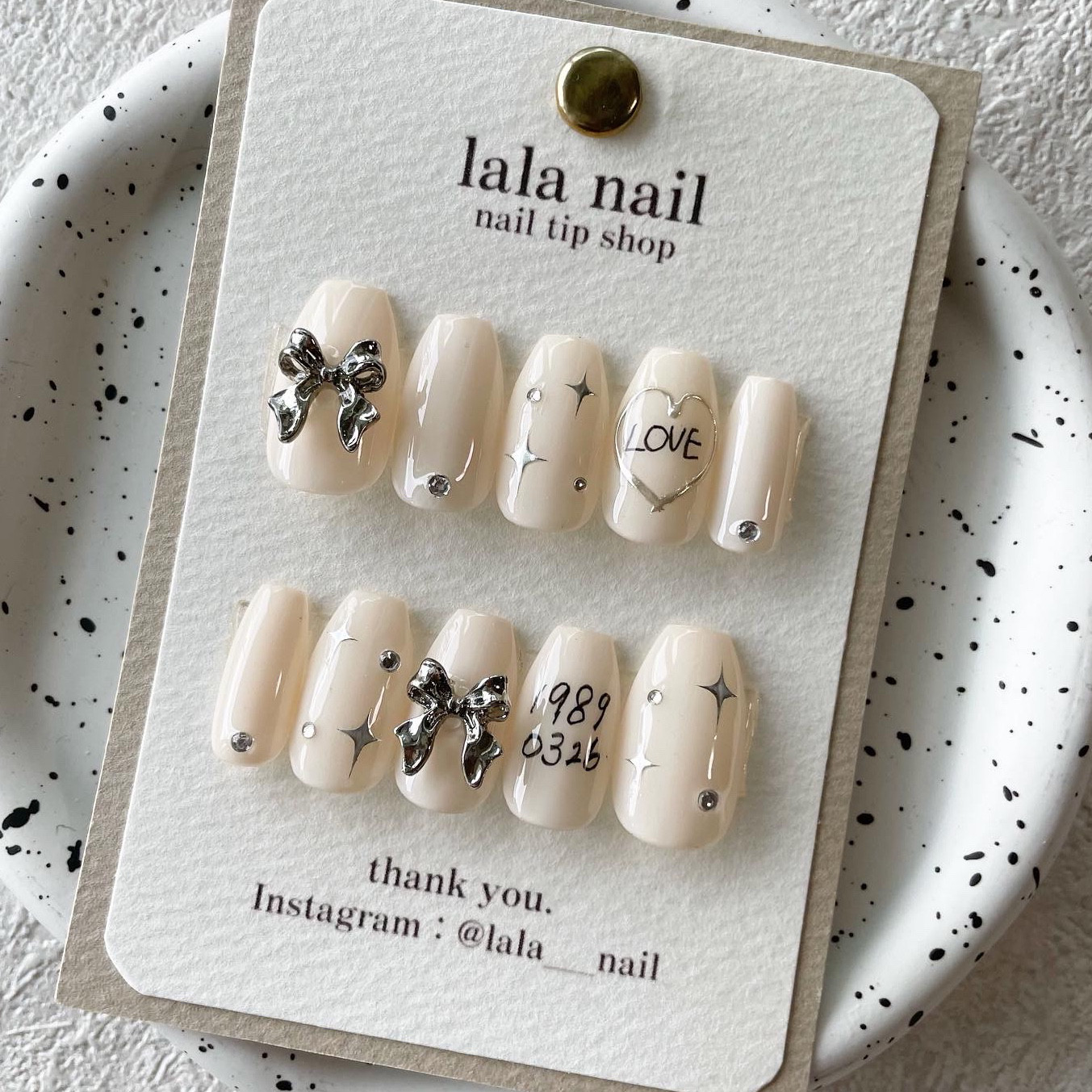 ネイルチップ らくがきネイル リボンネイル ネイルチップ（つけ