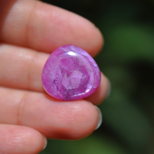 天然石 スターサファイアカラフル 妖艶に混ざり合うピンクとブルー 0.4ct 希少石 天然 バイカラー