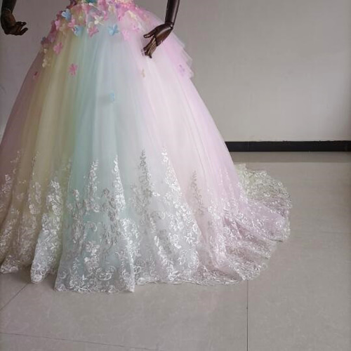 美品！カラードレス レインボースカート 3D立体レース刺繍 花びら付き  