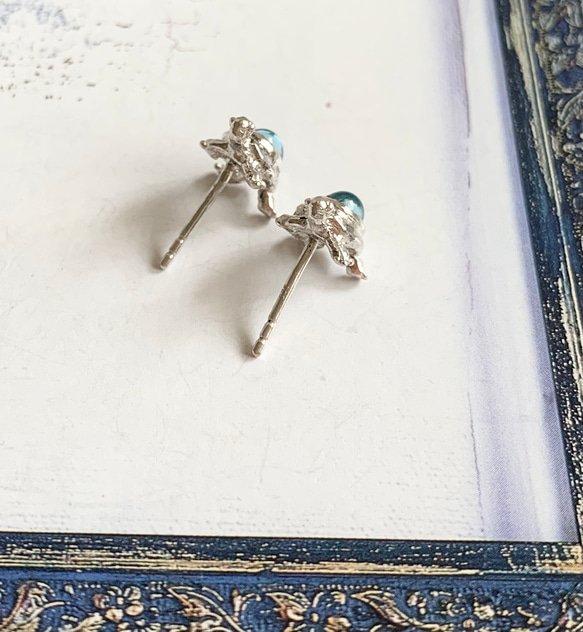 亀の甲羅には青空がある　片耳ブルートパーズと亀のピアス 10枚目の画像