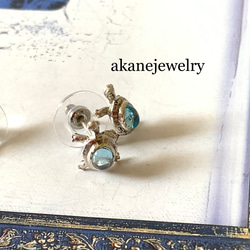 亀の甲羅には青空がある　片耳ブルートパーズと亀のピアス 11枚目の画像